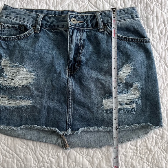 SOLD Vanilla Star jeans mini skirt - Picture 4 of 6